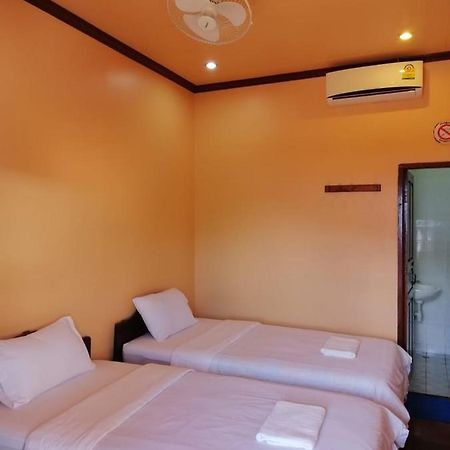 Monsavanh Guesthouse Pakbeng Bagian luar foto